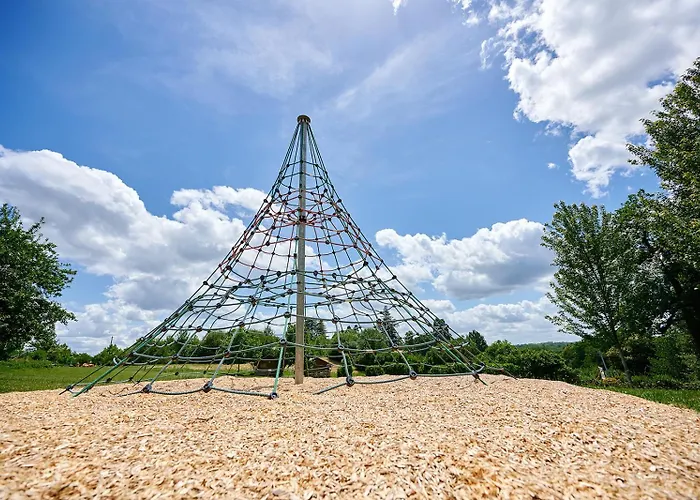 Glamping Dordogne * דוביל